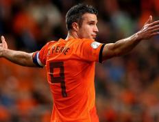 独行侠不断突破！詹姆斯连续十二场比赛得分超过比赛规则变更全场沸腾不已